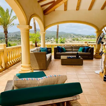 Almendros Villa *