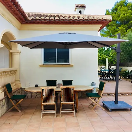 Almendros Villa *