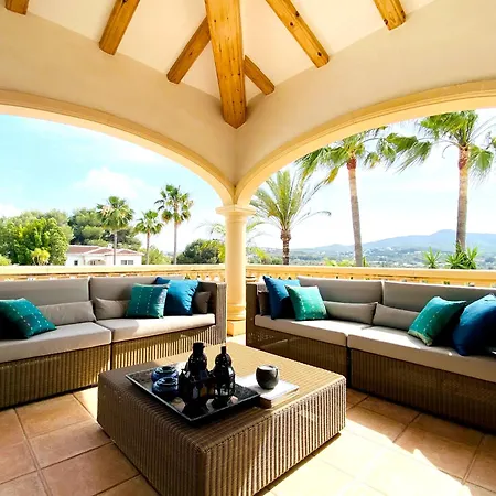 Villa Almendros *