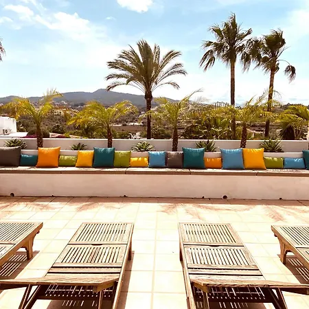 Villa Almendros